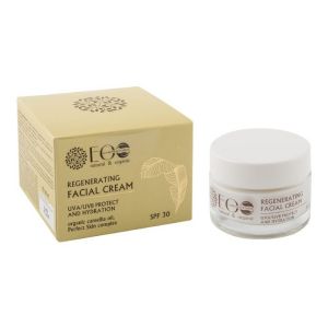 Крем для лица Восстанавливающий. UVA и UVB-защита и увлажнение SPF30  50 мл